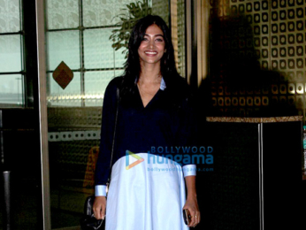 Hrithik Roshan & Pooja Hegde leave for Hyderabad to promote 'Mohenjo Daro'