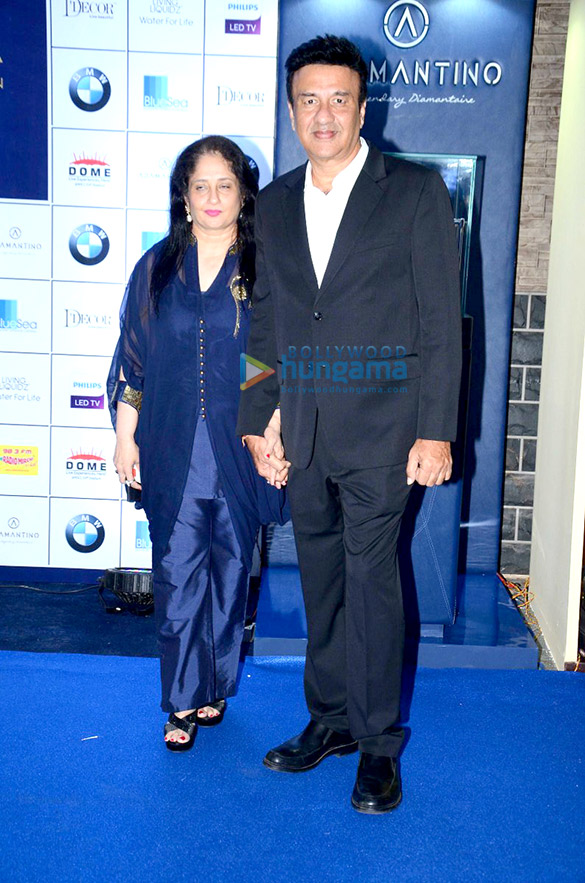 hrithik roshan at joya exhibition launch 12