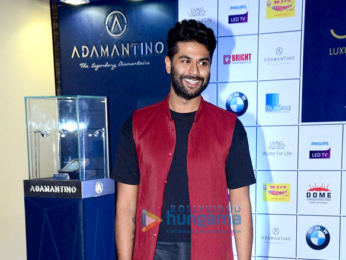 Hrithik Roshan and other celebs at Joya exhibition launch