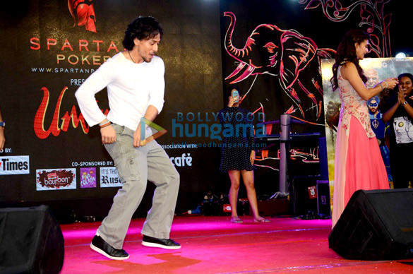 jacqueline tiger promote a flying jatt 6 2
