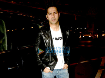 Katrina Kaif, Alia Bhatt, Parineeti Chopra, Sidharth Malhotra, Varun Dhawan & Aditya Roy Kapur depart for Dream Team concert
