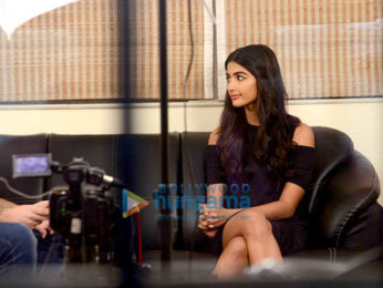 Pooja Hegde snapped promoting her film 'Mohenjo Daro'