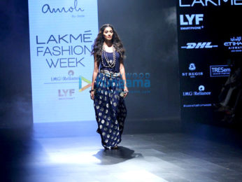 Pooja Hegde walks for Jade at Lakme Fashion Week 2016