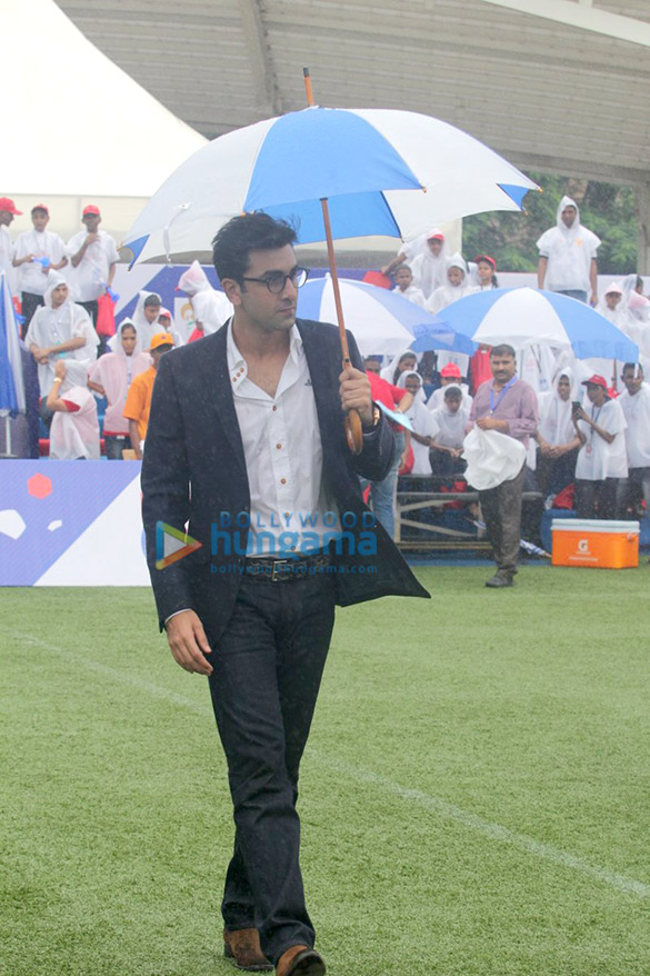 ranbir kapoor attends jio reliance foundation youth sports launch 3