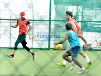 Ranbir Kapoor snapped practicing his football moves