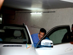 Salman Khan, Alvira Agnihotri & Arpita Khan snapped post ‘A Flying Jatt’ screening Salman Khan, Alvira Agnihotri & Arpita Khan snapped post ‘A Flying Jatt’ screening