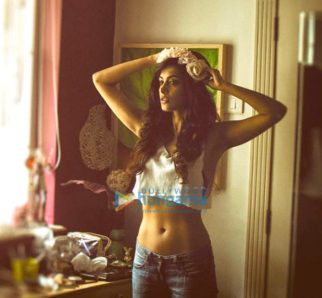 Celebrity Photo Of Sarah Jane Dias