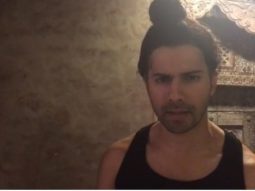 Watch: Varun Dhawan’s hilarious way to promote Akshay Kumar’s Rustom