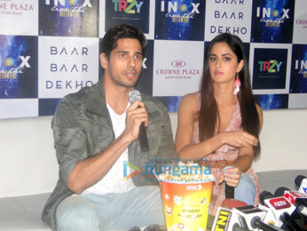 Sidharth Malhotra & Katrina Kaif promote 'Baar Baar Dekho' in Jaipur