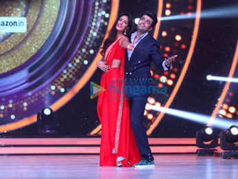 Sidharth Malhotra and Katrina Kaif snapped on sets of the Jhalak Dikhhla Jaa - Baar Baar Dekho Special