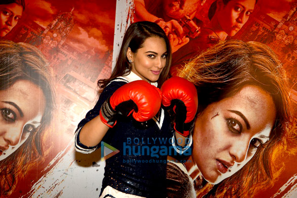 sonakshi sinha snapped promoting akira 3