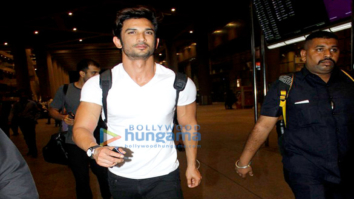 Sushant Singh Rajput & Mahendra Singh Dhoni snapped at the domestic airport