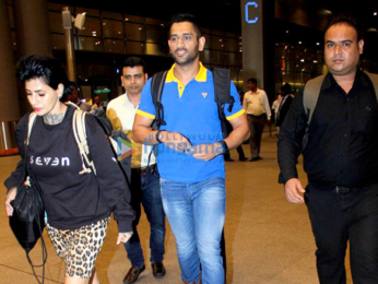 Sushant Singh Rajput & Mahendra Singh Dhoni snapped at the domestic airport