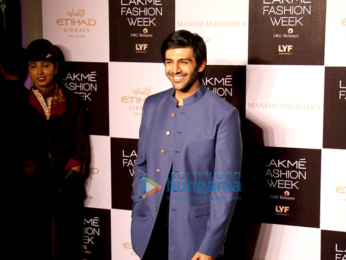 Sushant Singh Rajput & Shraddha Kapoor walk the ramp for Manish Malhotra at Lakme Fashion Week 2016