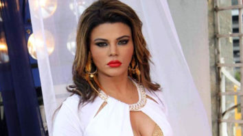 Teaser: Masaledaar Interview With Rakhi Sawant From San Francisco Teaser: Masaledaar Interview With Rakhi Sawant From San Francisco