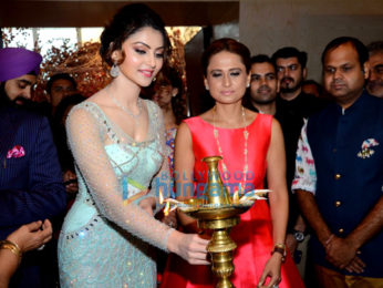 Urvashi Rautela inaugurates 'Glamour Exhibition' at 'Sahara Star'