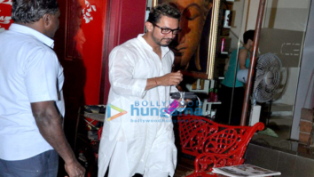 Aamir Khan snapped post a spa session in Bandra