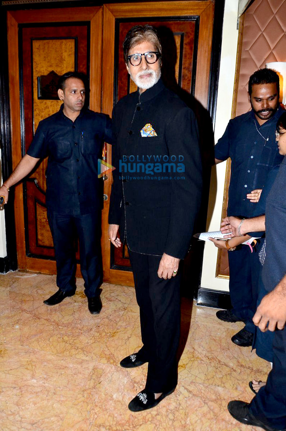 big b farhan aamir kareena launch the gcm 11