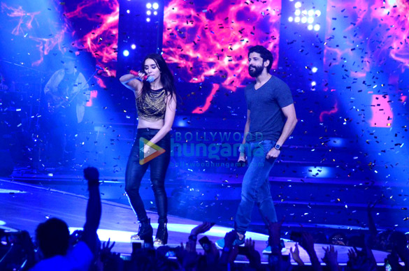 cast music directors at the rock on 2 concert in mumbai 10