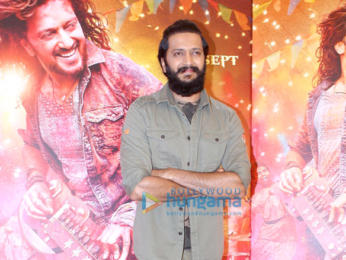 Cast of 'Banjo' celebrates director Ravi Jadhav's birthday