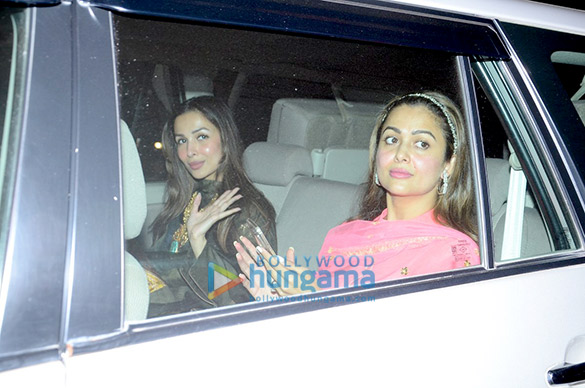 celebs visit salman khans ganesha 3