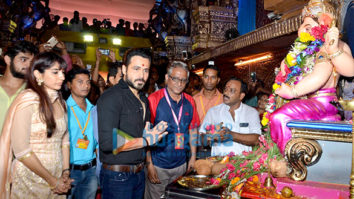 Emraan Hashmi snapped with his wife visiting Ganesh Pandal in Parel