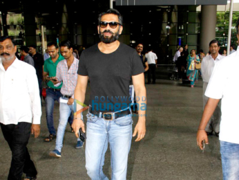 Harshvardhan Kapoor, Saiyami Kher & Suniel Shetty snapped at the airport