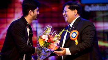 Hriday Gattani enthralls the crowd at Shanmukhananda hall