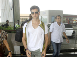 Hrithik Roshan & Alia Bhatt snapped at the airport