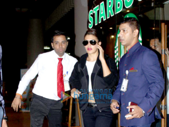 Jacqueline Fernandez & Shreya Ghoshal snapped at the airport