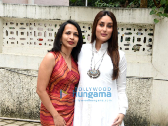 Kareena Kapoor Khan snapped with dietician Rujuta Diwekar before 'Facebook Chat' with her fans