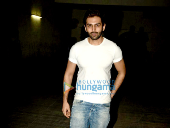 Kriti Sanon, Preity Zinta, Juhi Chawla, Richa Chadda and others grace the special screening of 'Pink'