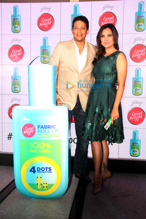 Lara Dutta & Mahesh Bhupathi launch Good Knight’s home repellent Fabric Roll-On Lara Dutta & Mahesh Bhupathi launch Good Knight’s home repellent Fabric Roll-On