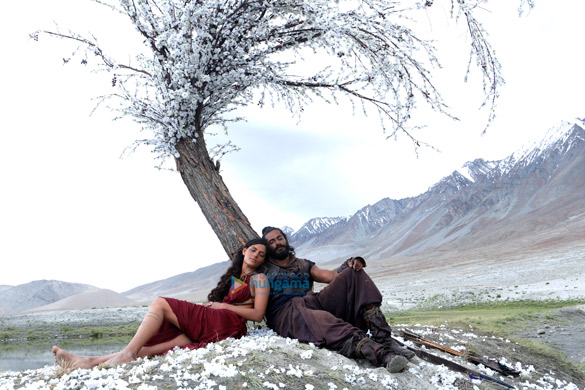 mirzya16