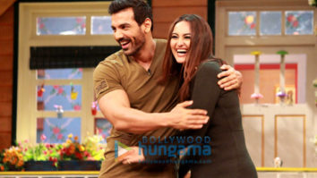John Abraham & Sonakshi Sinha snapped on the sets of ‘The Kapil Sharma Show’, while promoting their upcoming film Force 2
