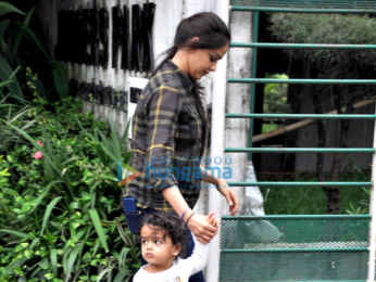 Riteish Deshmukh, GenelRiteish Deshmukh, Genelia Dsouza snapped with their son at 'Joggers Park', Bandraia Dsouza snapped with son at Joggers Park, Bandra