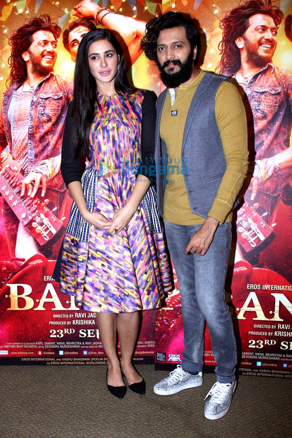 riteish nargis at banjo promotions 2