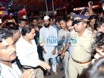 Riteish Deshmukh visits Siddhivinayak Temple