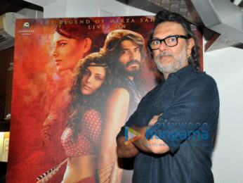 Saiyami Kher & Rakeysh Omprakash Mehra snapped promoting 'Mirzya'