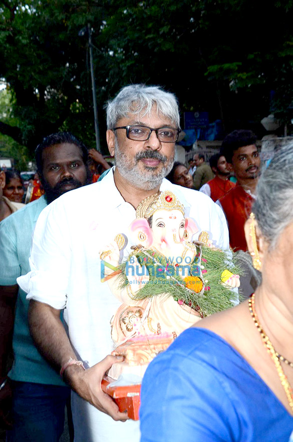 sanjay leelas ganesha visarjan 3