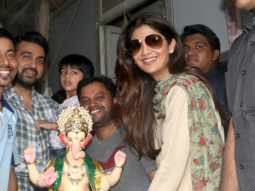 Shilpa Shetty & Raj Kundra snapped as they take Ganesha home
