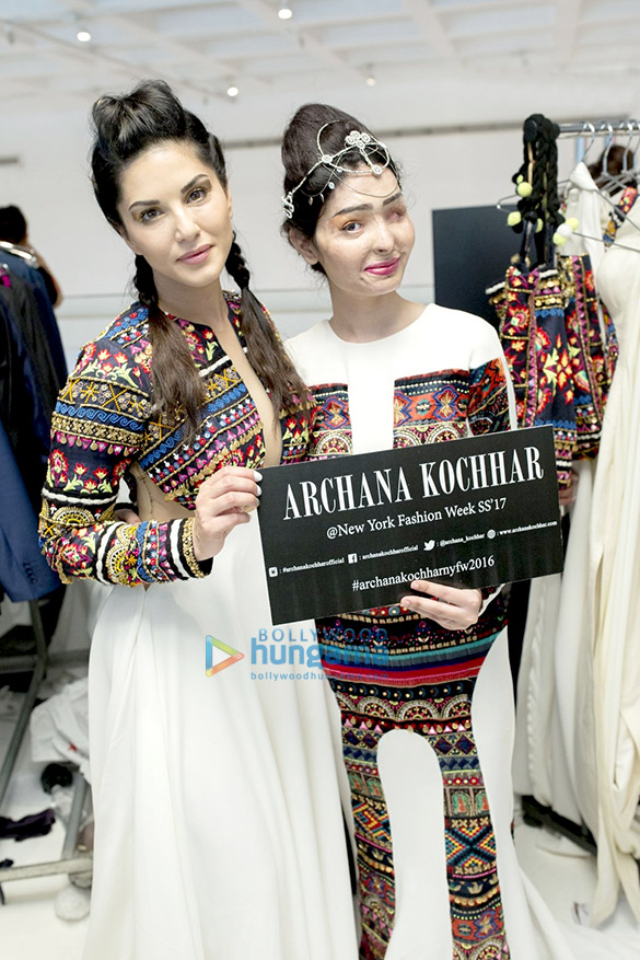 sunny leone walks the ramp at new york fashion week for archana kochhar 2