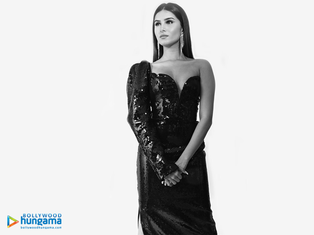 Tara Sutaria Tara Sutaria