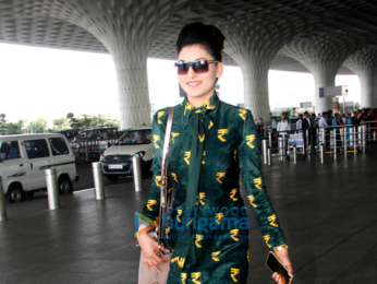 Urvashi Rautela snapped at Mumbai airport