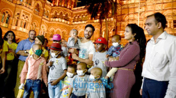 Varun Dhawan and Amruta Fadnavis spread awareness about cancer