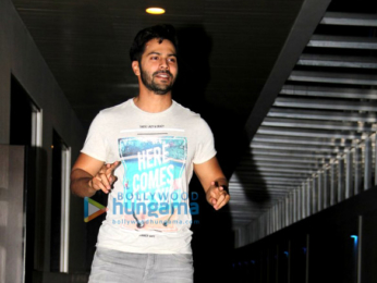 Varun Dhawan & his girlfriend Natasha snapped post dinner at Hakkasan