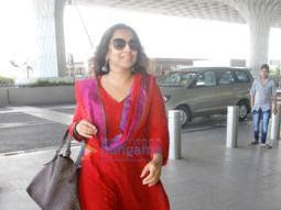 Vidya Balan, Sonal Chauhan, Pooja Bhatt & others snapped at the airport