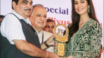 Check out: Katrina Kaif receives Smita Patil Memorial Award