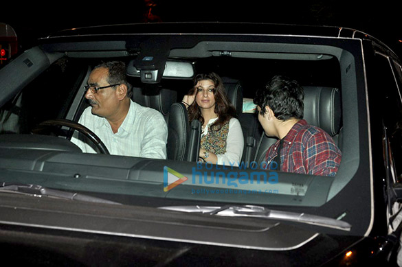 aarav twinkle snapped in bandra 2