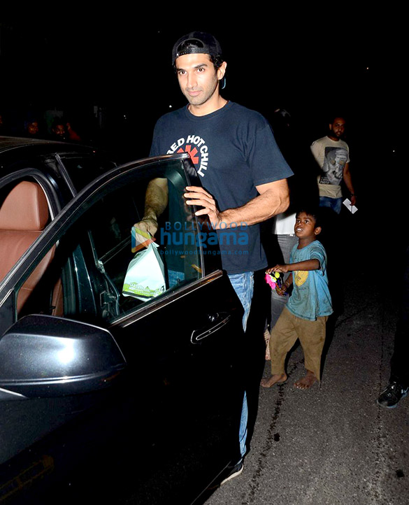 aditya snapped with friends post dinner at monkey bar 4